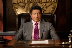 gil birmingham eyes